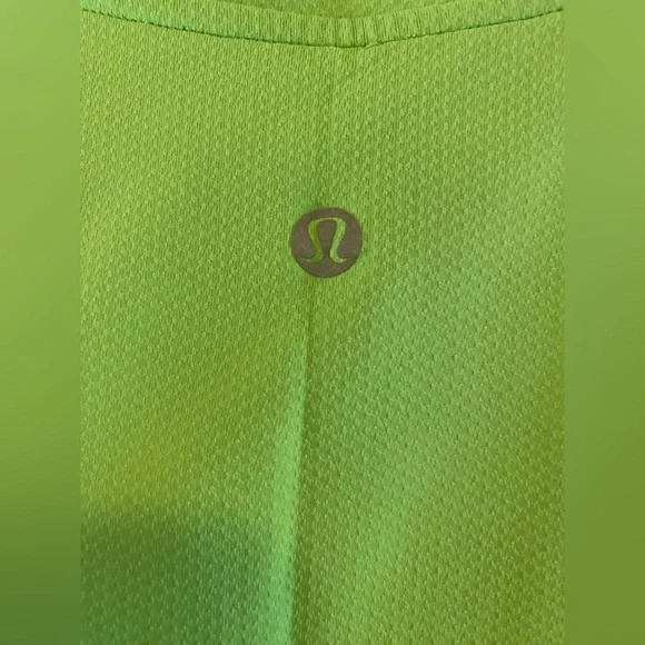 Lululemon Front Zip Tank Green 10 - Picture 14 of 16